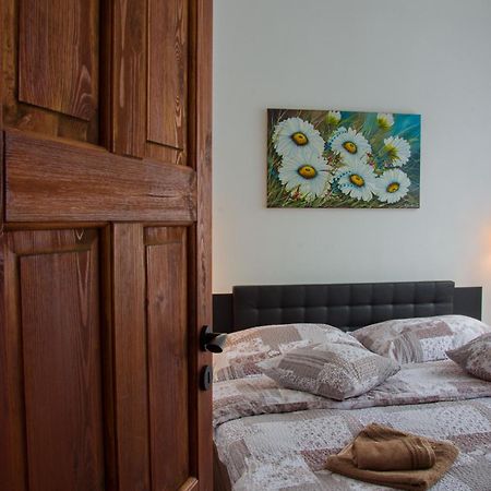 Apartamento Kopretina Cerne Udoli Exterior foto